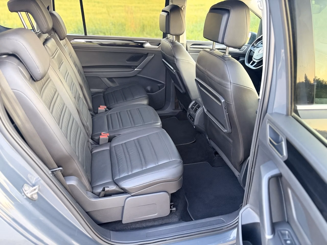Volkswagen Touran фото 10