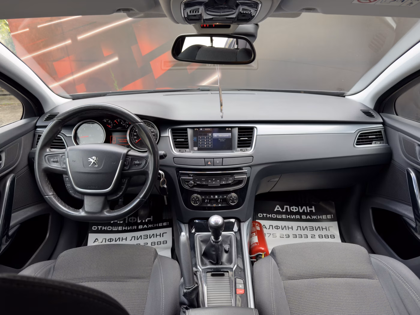 Peugeot 508 фото 12