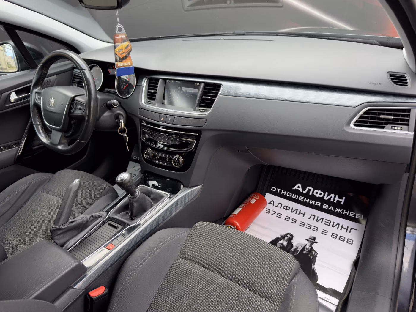 Peugeot 508 фото 16