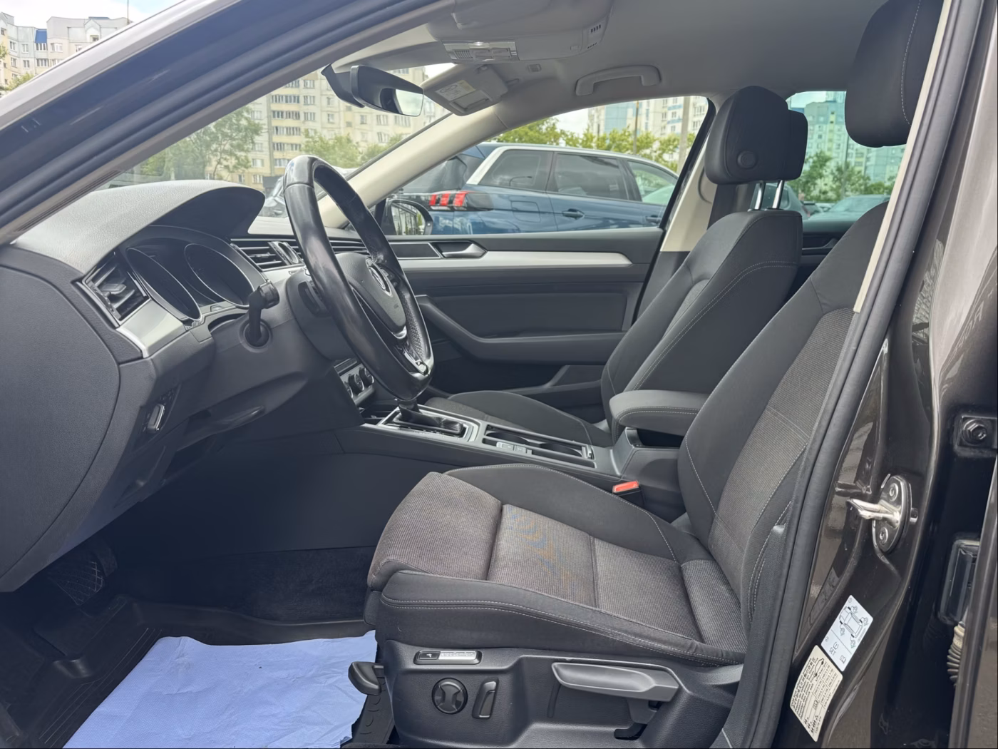 Volkswagen Passat фото 10