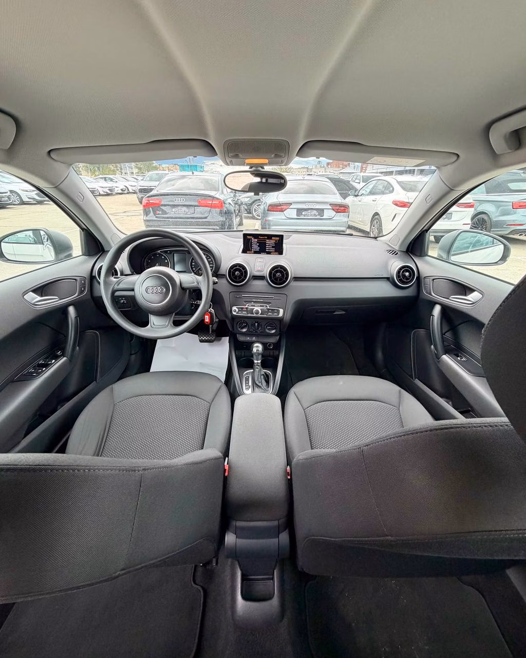 Audi A1 фото 9
