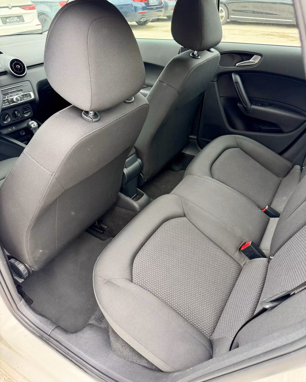Audi A1 фото 11