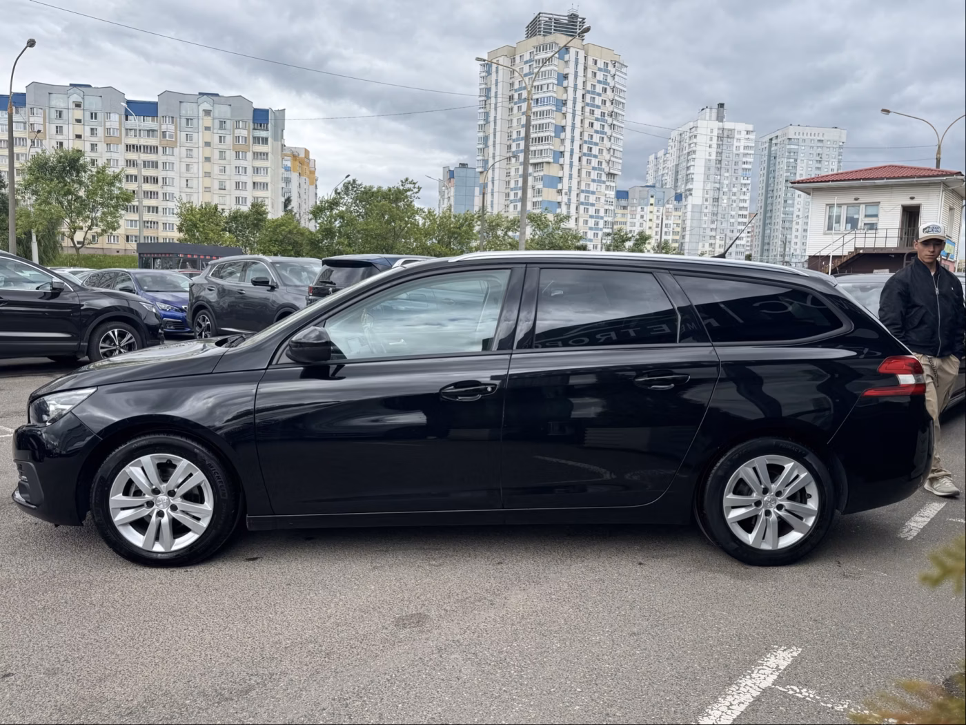Peugeot 308 фото 4