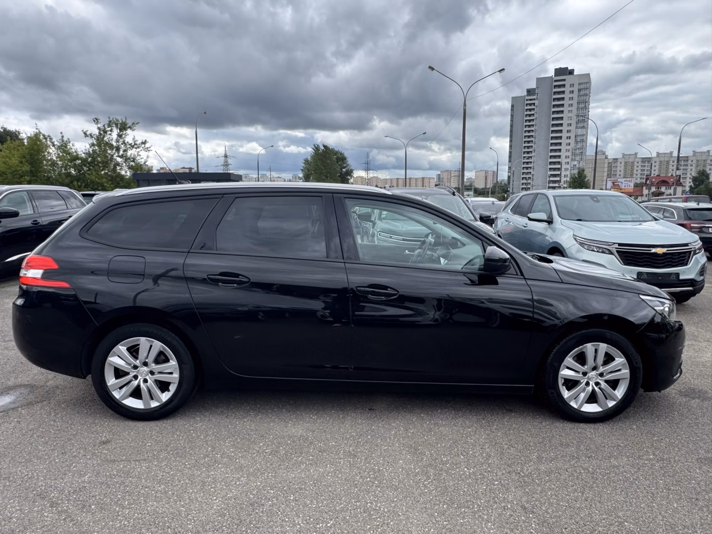 Peugeot 308 фото 8