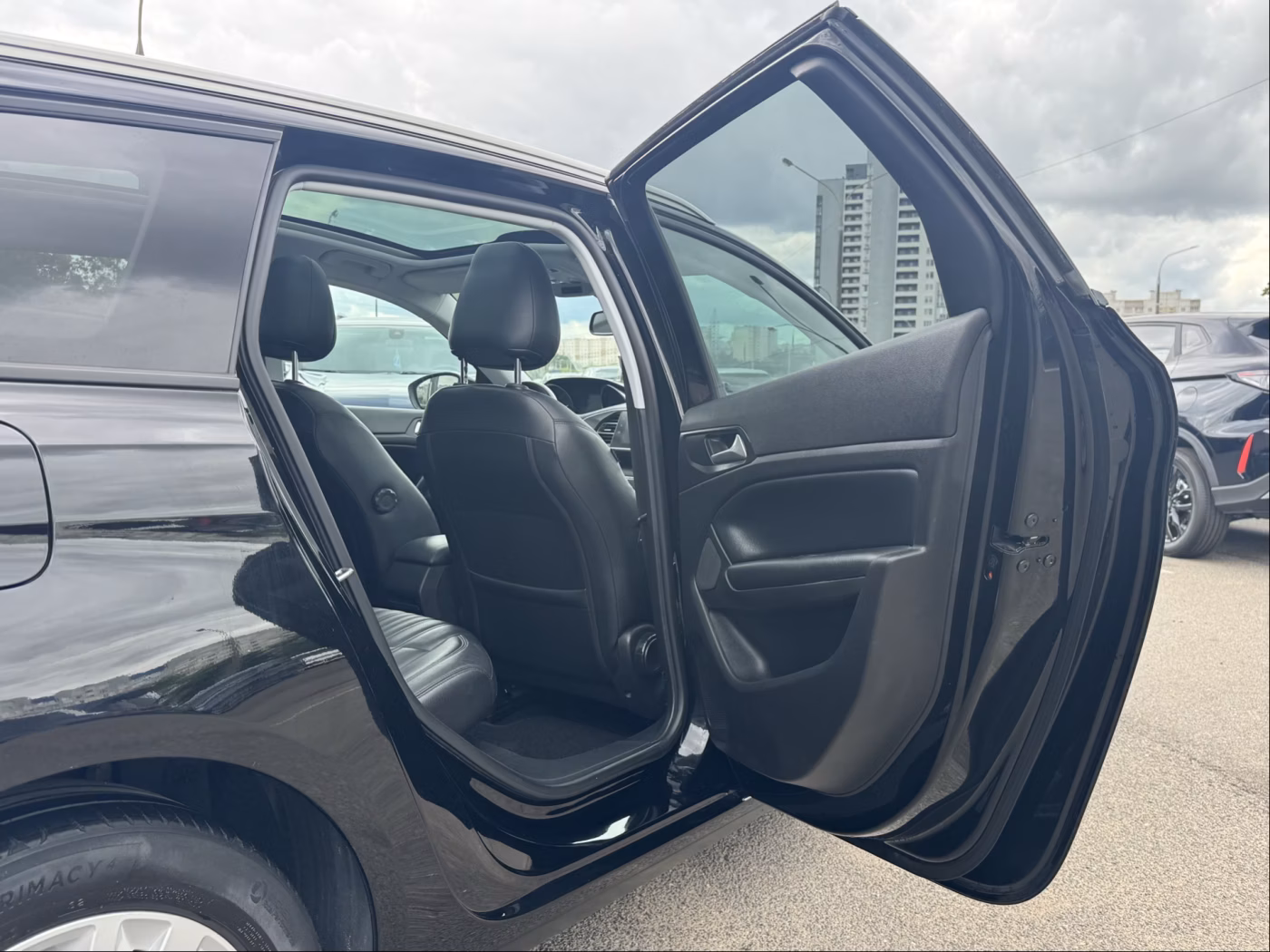 Peugeot 308 фото 15