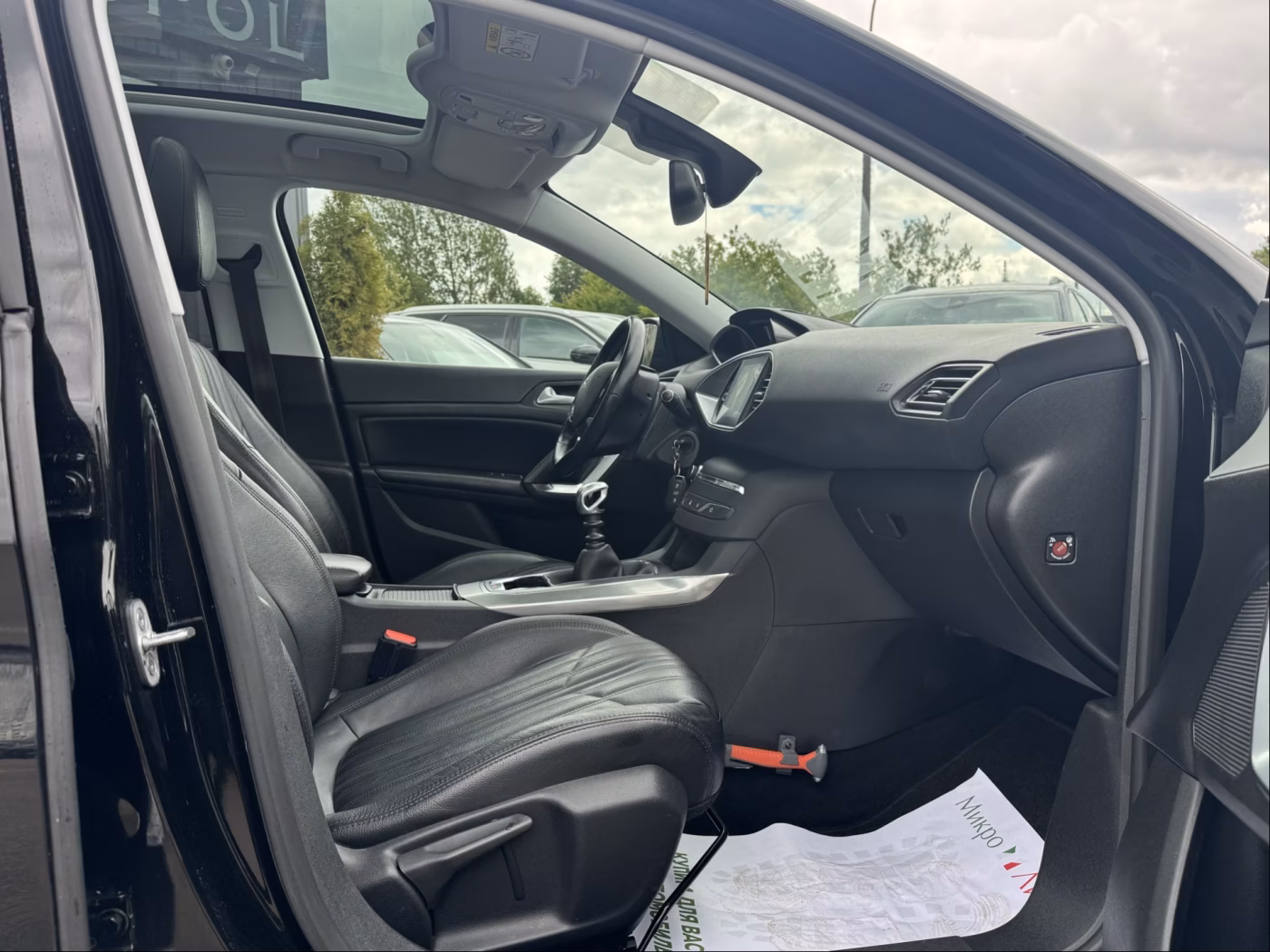 Peugeot 308 фото 18