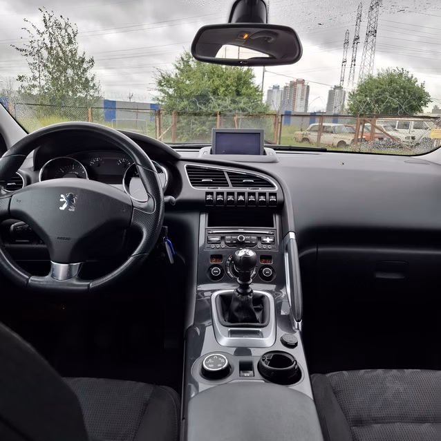 Peugeot 3008 фото 12