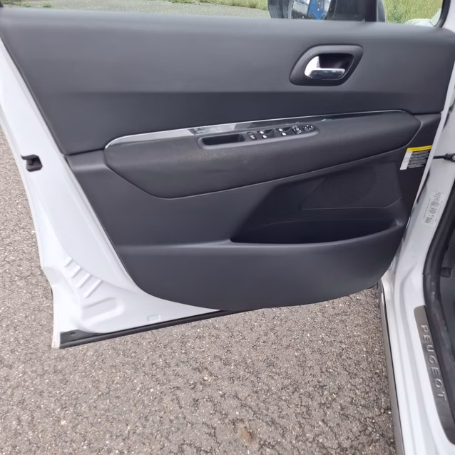 Peugeot 3008 фото 19