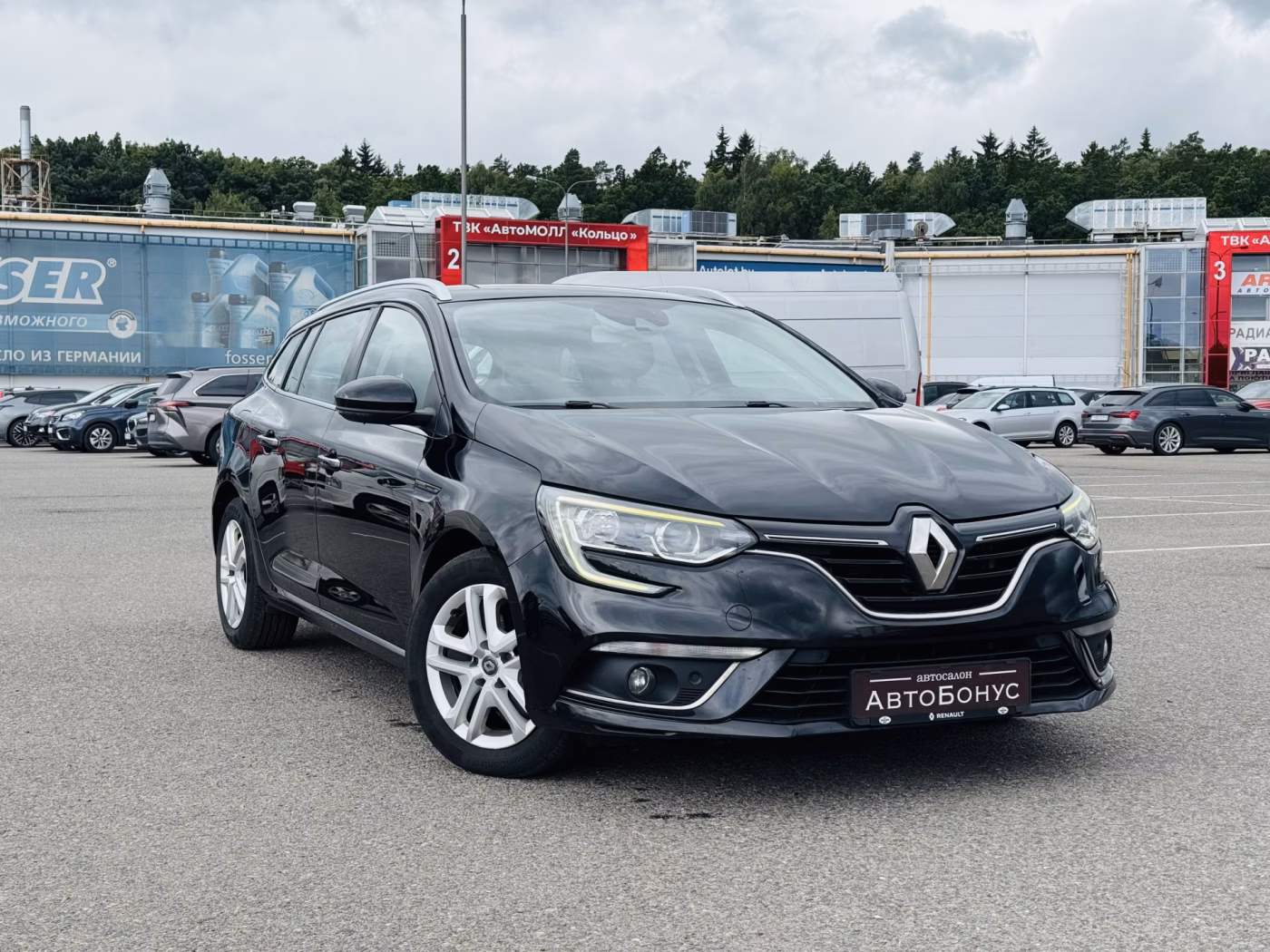 Renault Megane фото 3