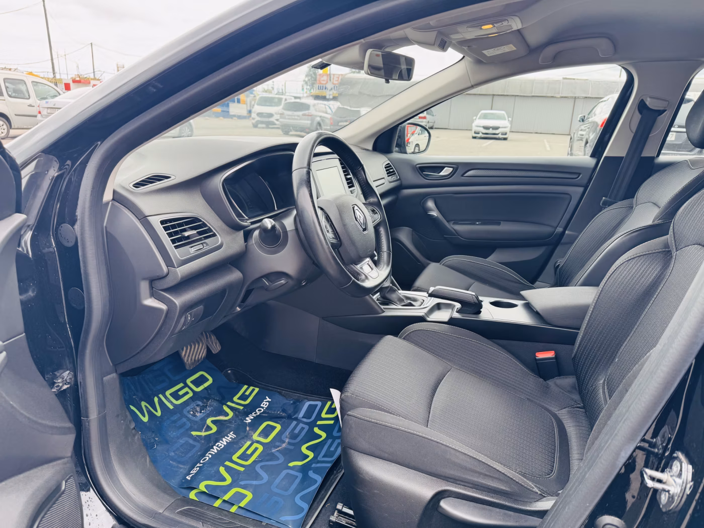 Renault Megane фото 5