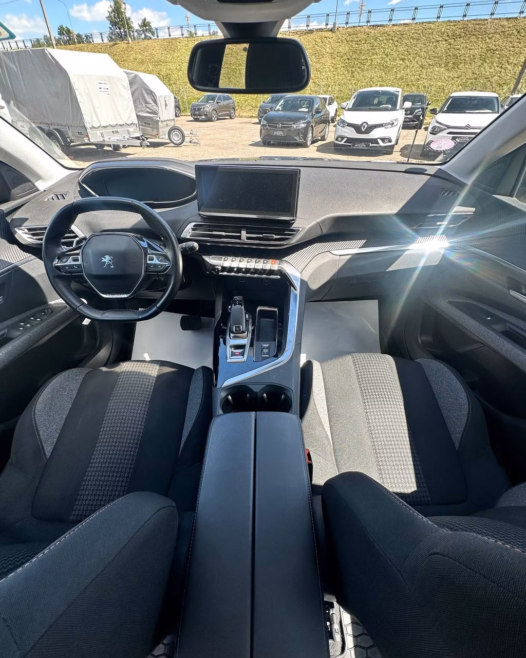 Peugeot 3008 фото 9