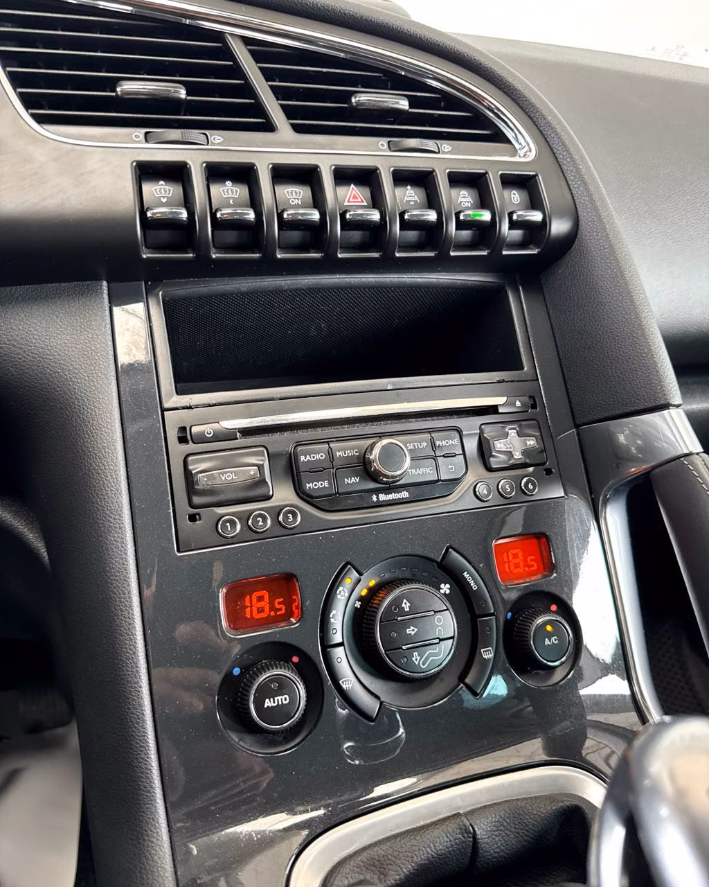Peugeot 3008 фото 13
