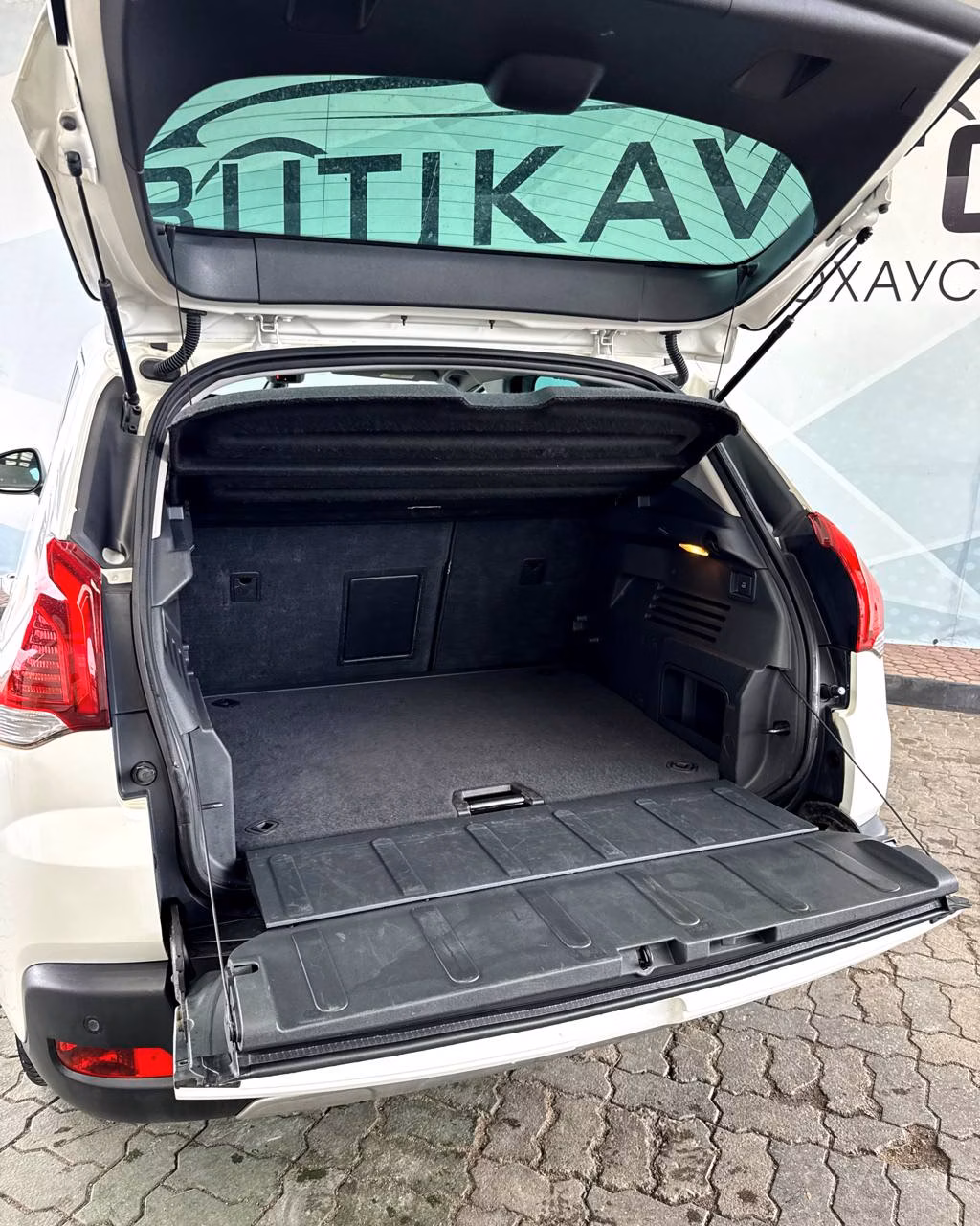Peugeot 3008 фото 15