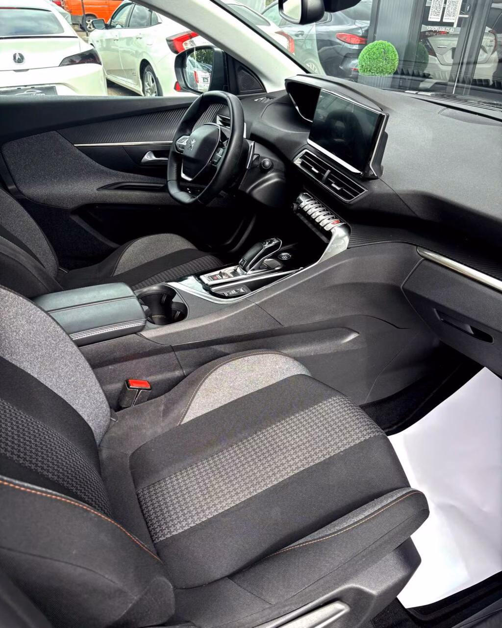 Peugeot 3008 фото 11