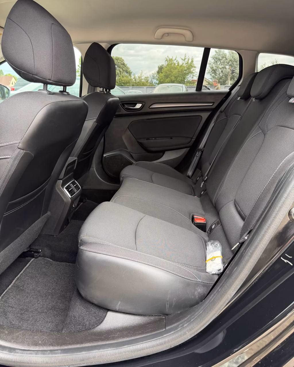 Renault Megane фото 11