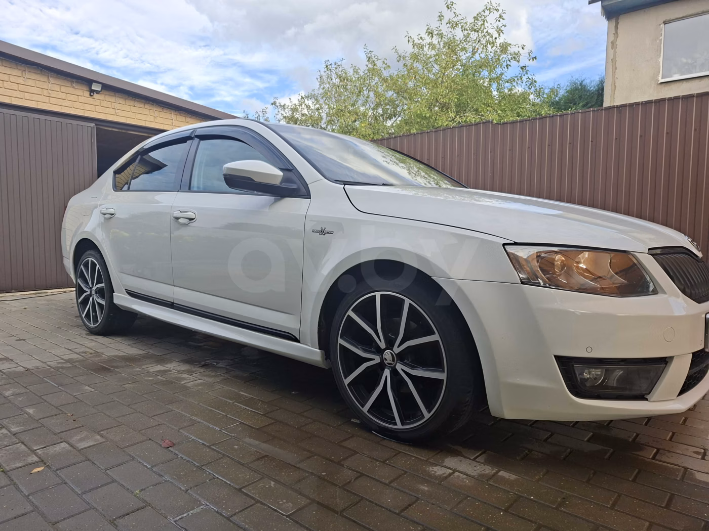 Skoda Octavia фото 8