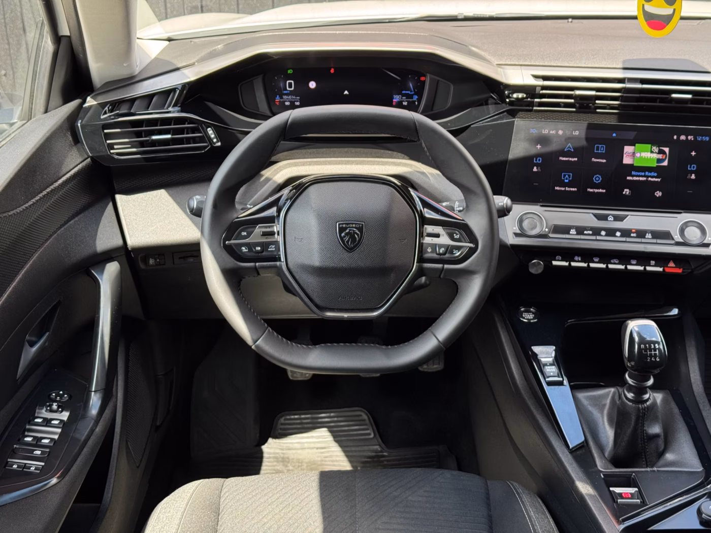 Peugeot 308 фото 13