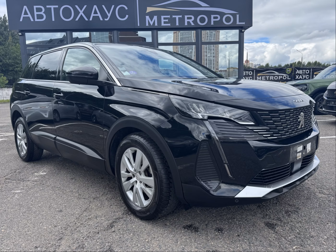 Peugeot 5008 фото 2