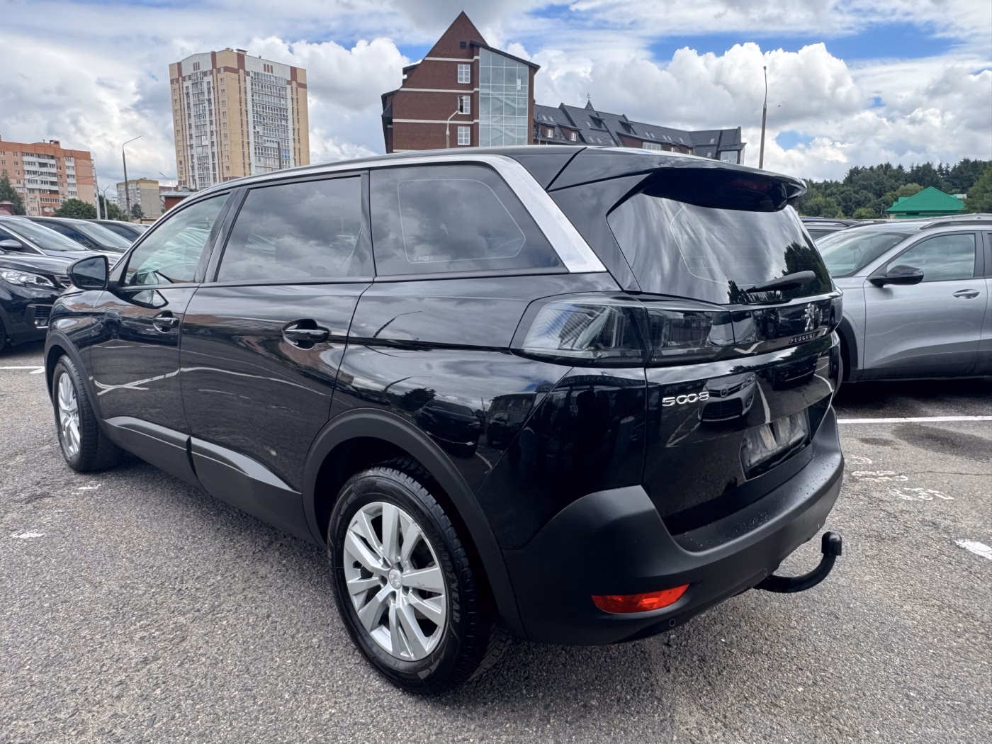 Peugeot 5008 фото 8