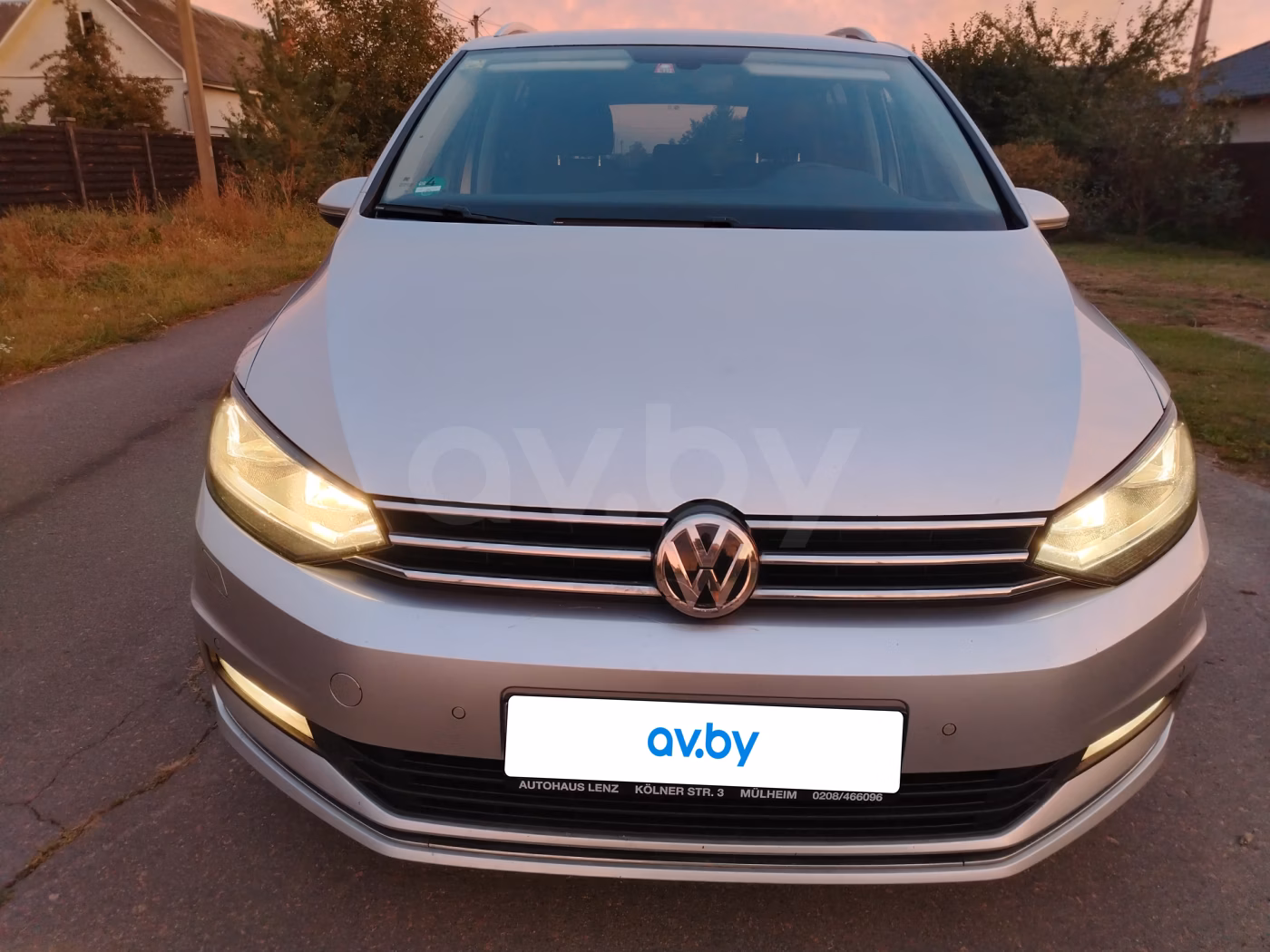 Volkswagen Touran фото 3