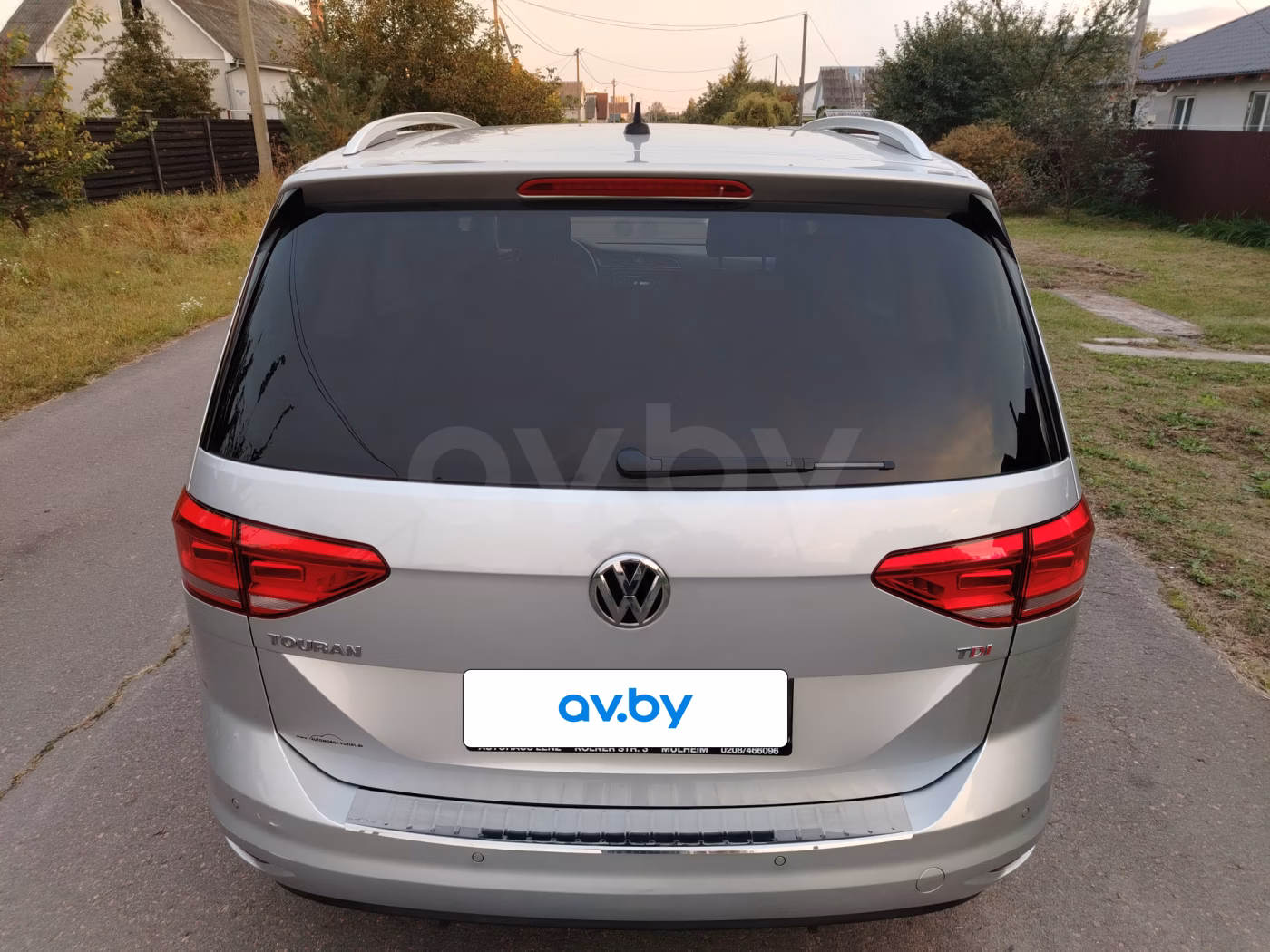 Volkswagen Touran фото 10