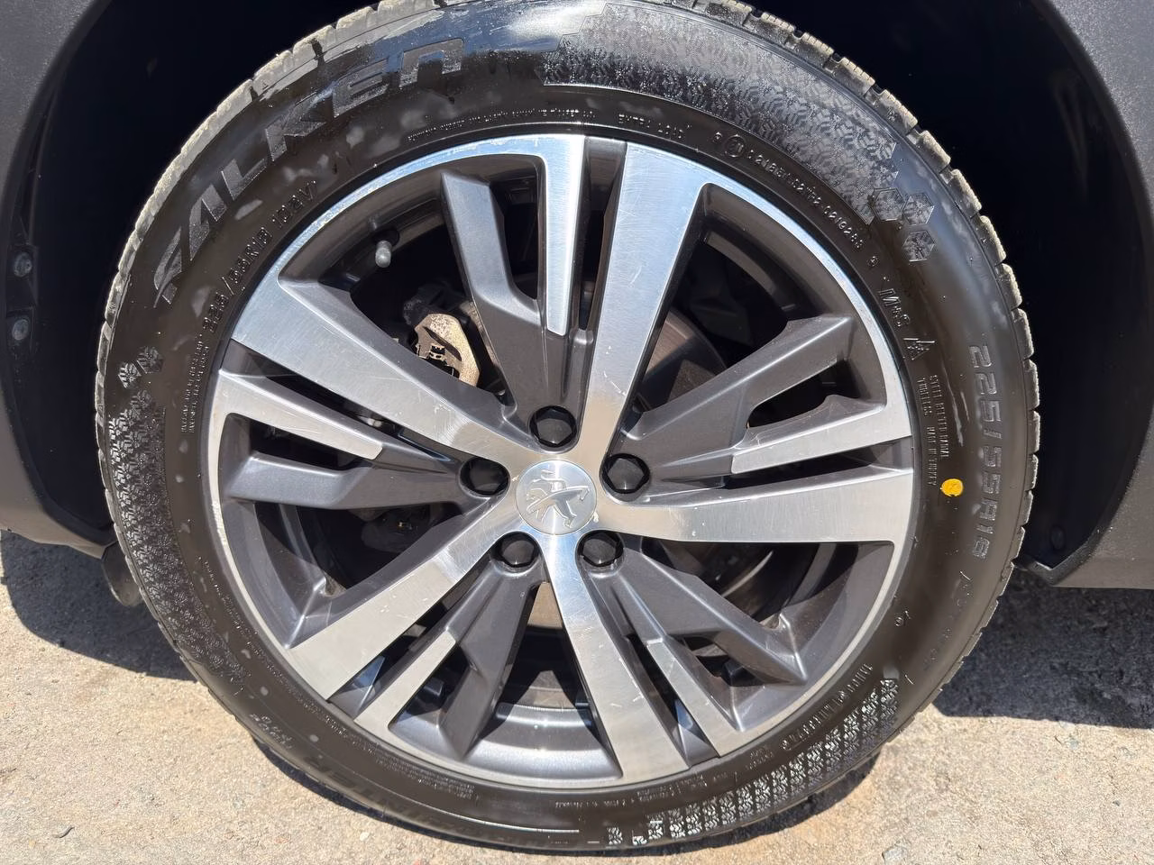 Peugeot 3008 фото 11