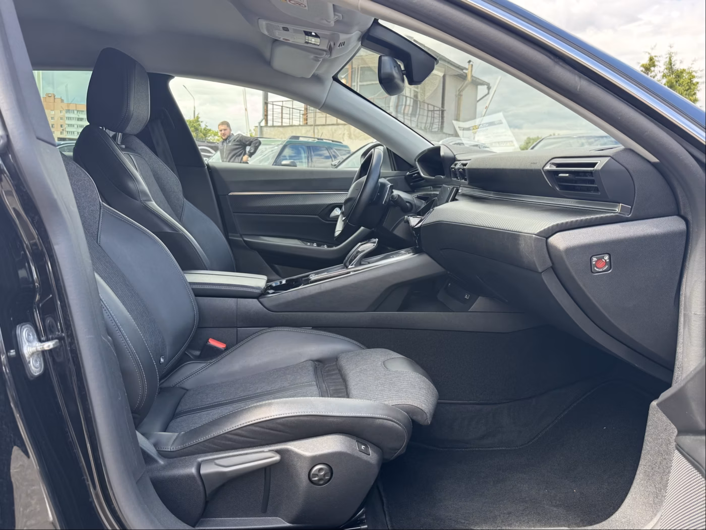 Peugeot 508 фото 18