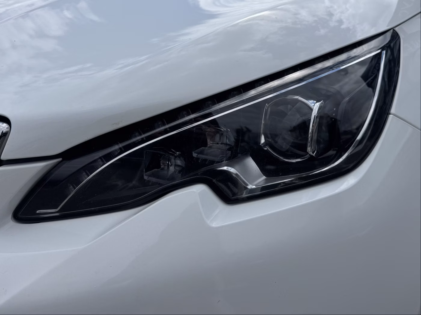 Peugeot 308 фото 4