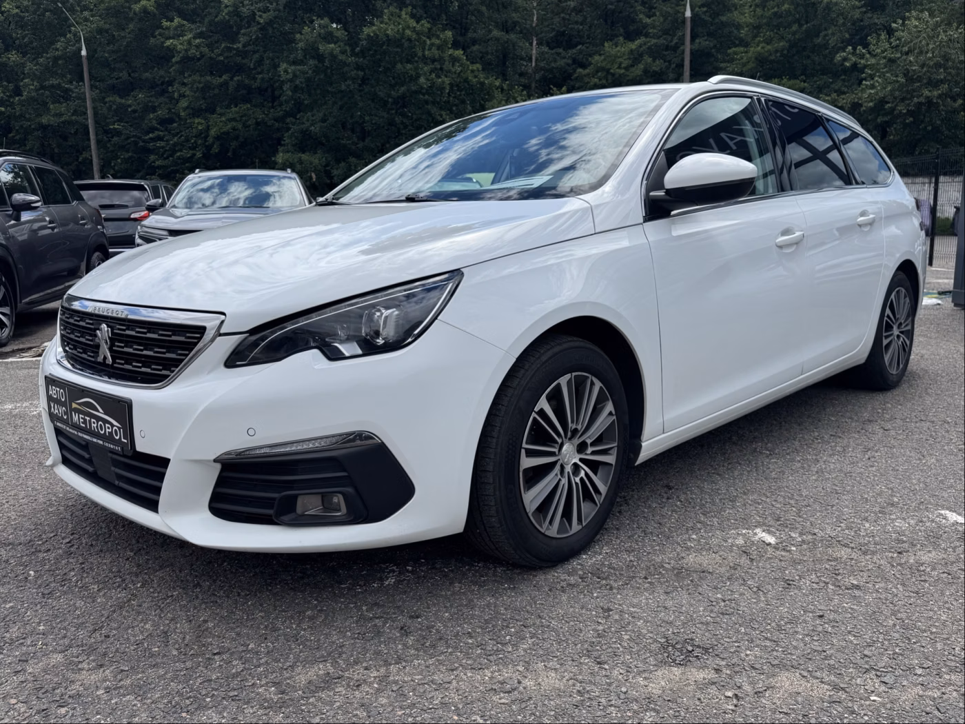 Peugeot 308 фото 5