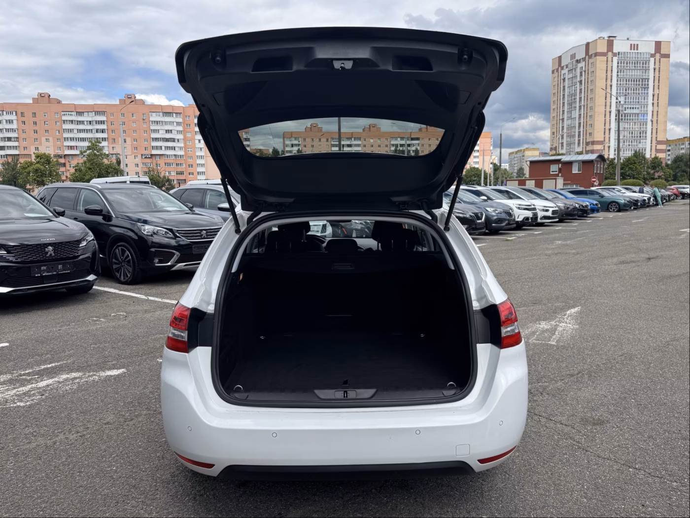 Peugeot 308 фото 10