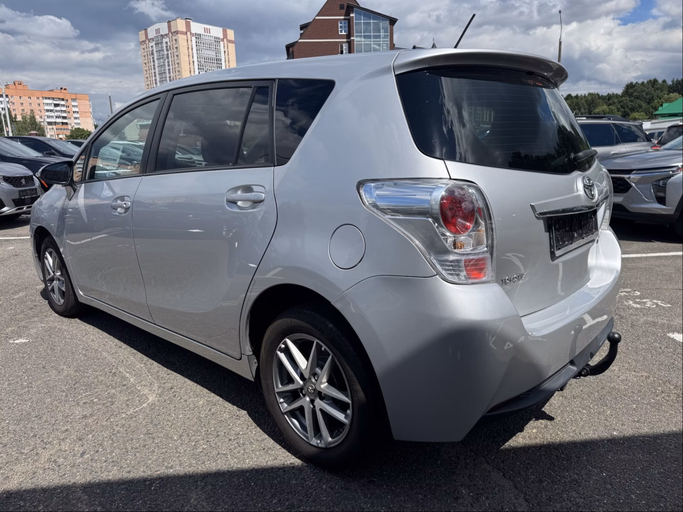 Toyota Verso фото 11