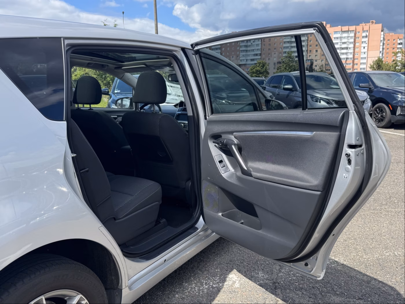 Toyota Verso фото 20