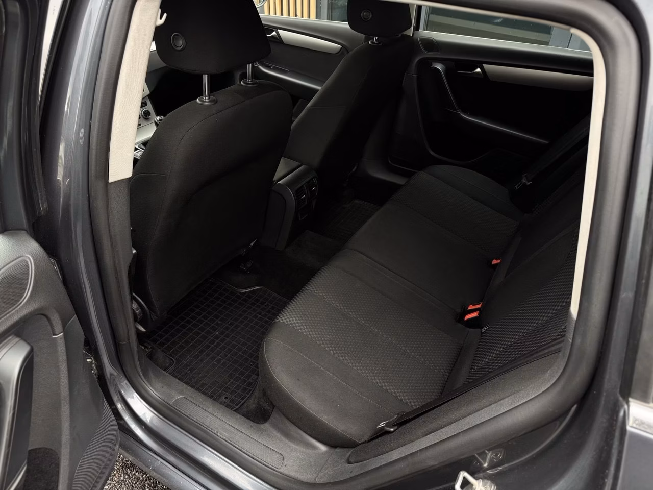 Volkswagen Passat фото 12