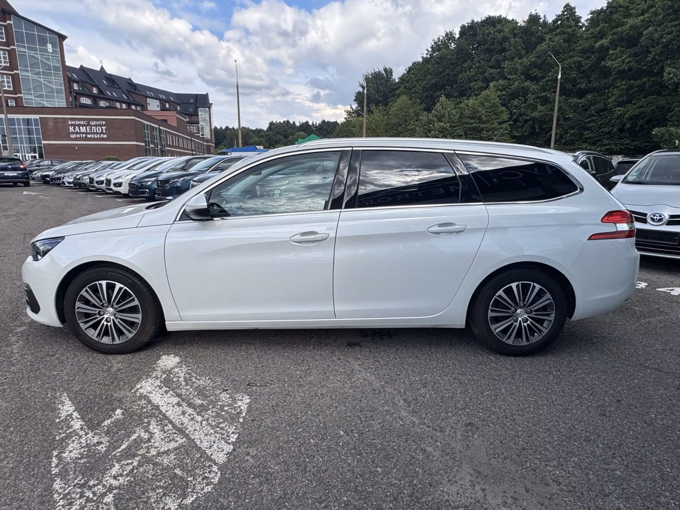 Peugeot 308 фото 7