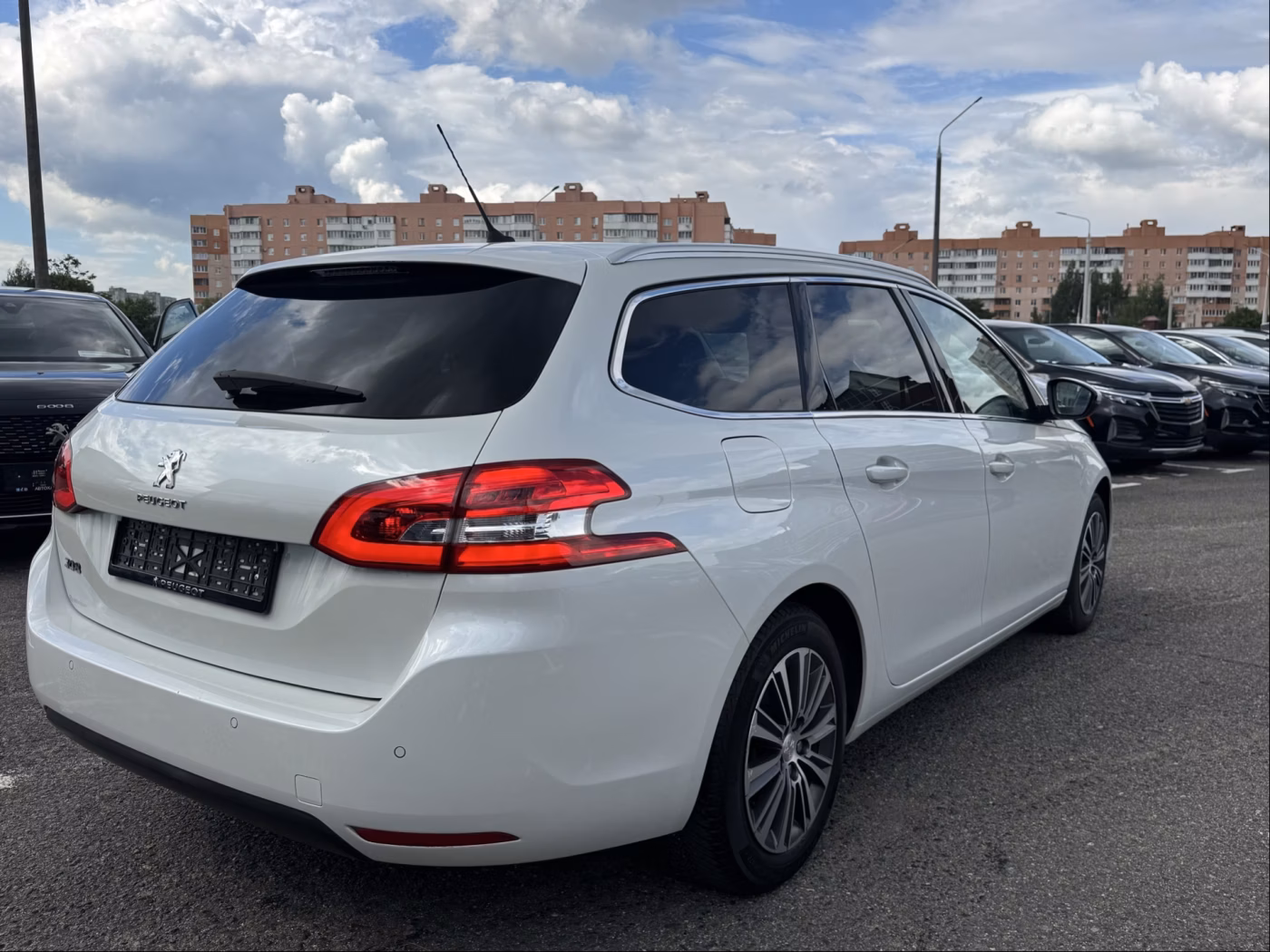 Peugeot 308 фото 8