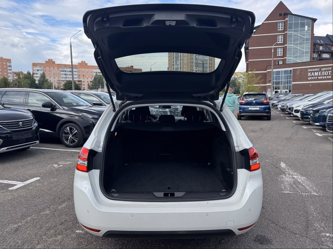 Peugeot 308 фото 10