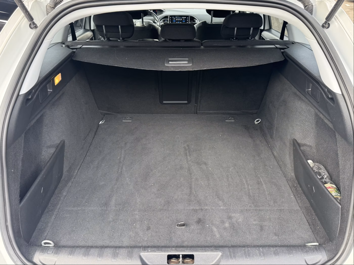 Peugeot 308 фото 11