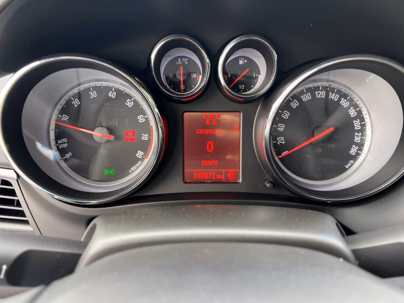 Opel Zafira фото 13