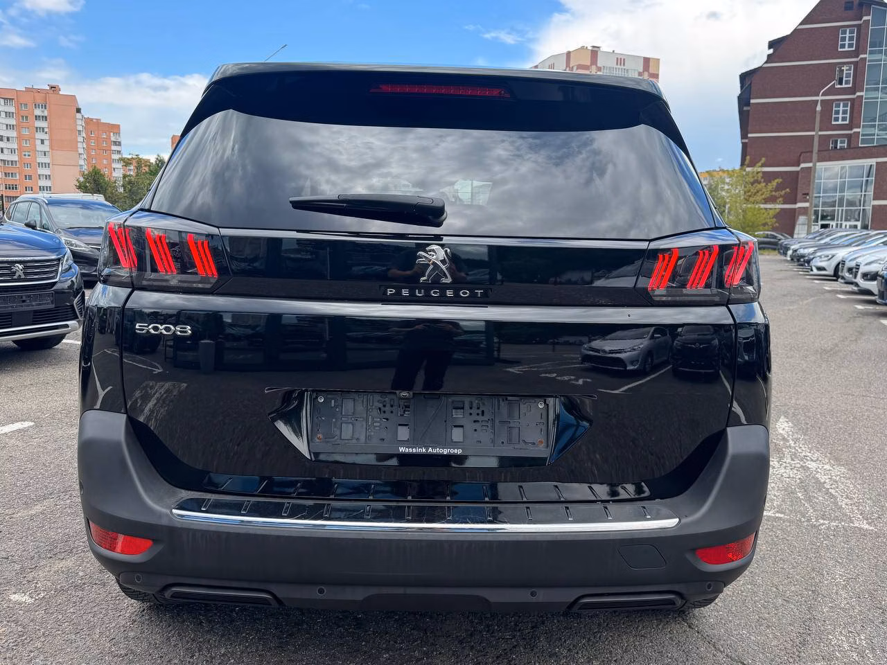 Peugeot 5008 фото 13