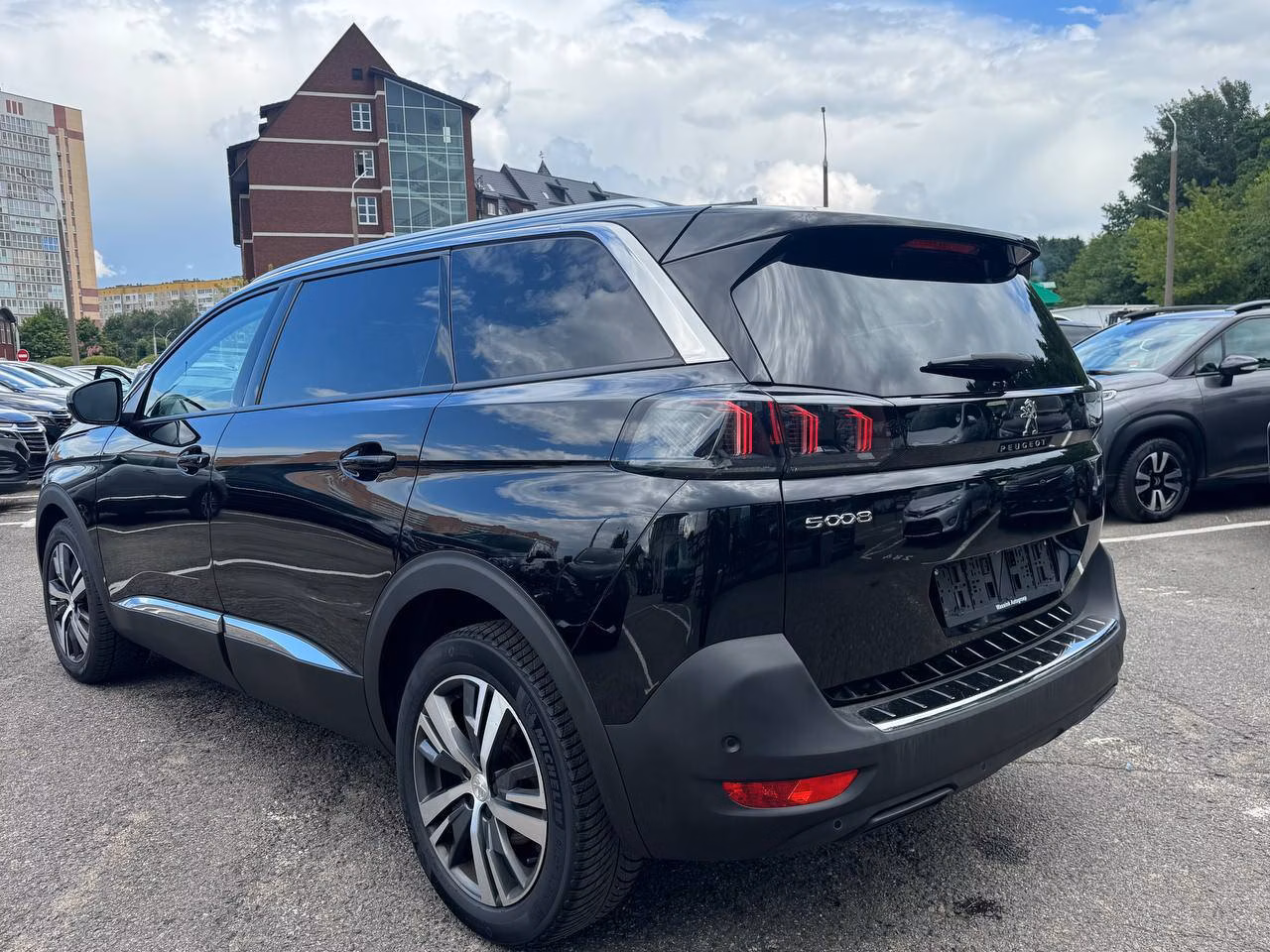 Peugeot 5008 фото 16