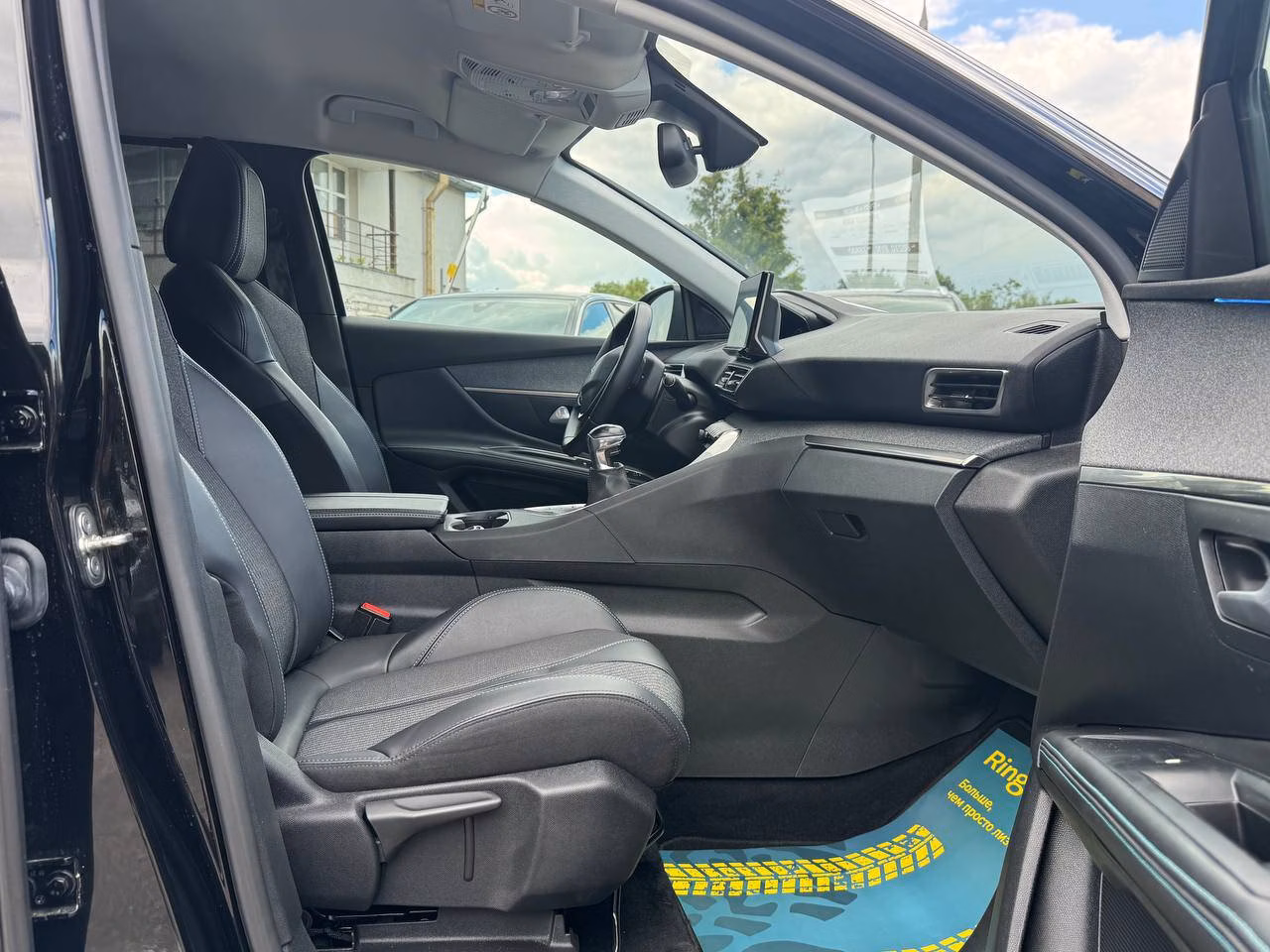 Peugeot 5008 фото 19