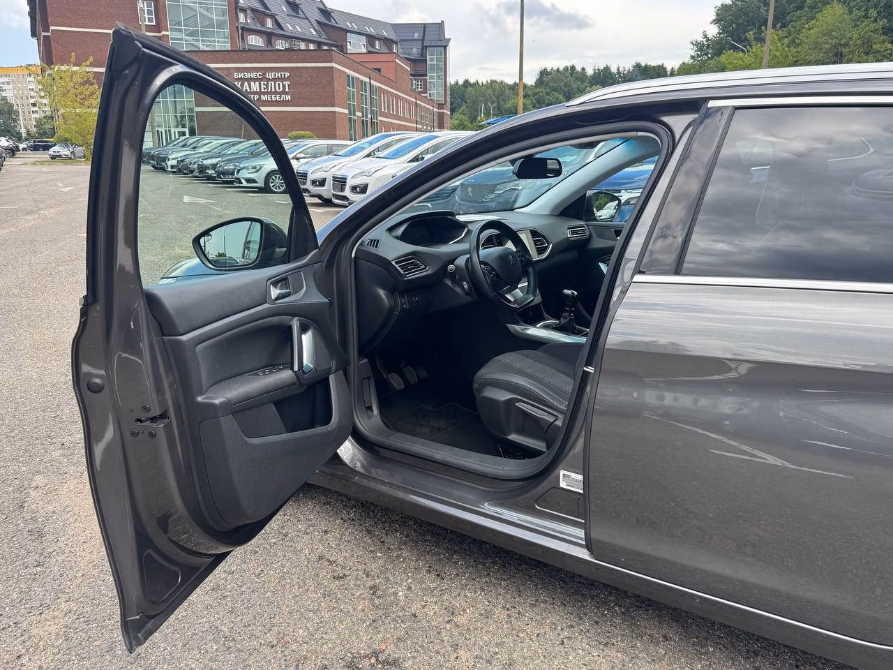 Peugeot 308 фото 6