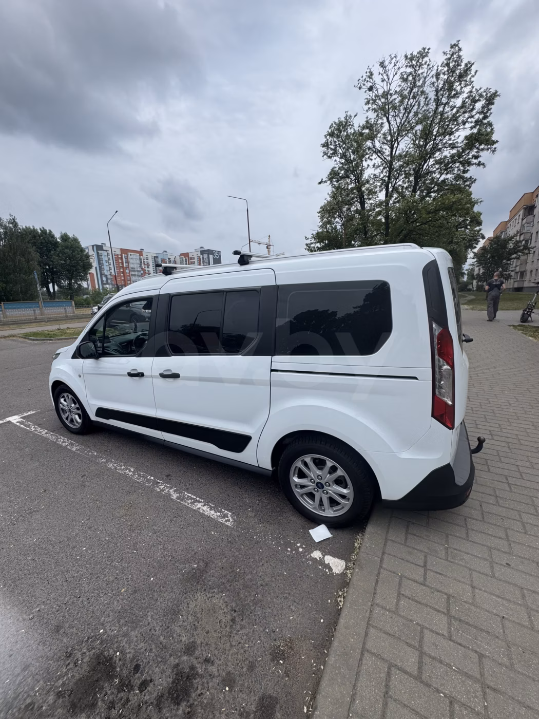 Ford Tourneo Connect фото 2