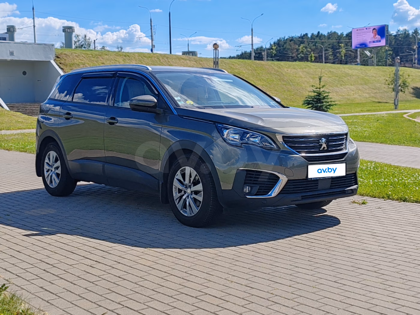 Peugeot 5008