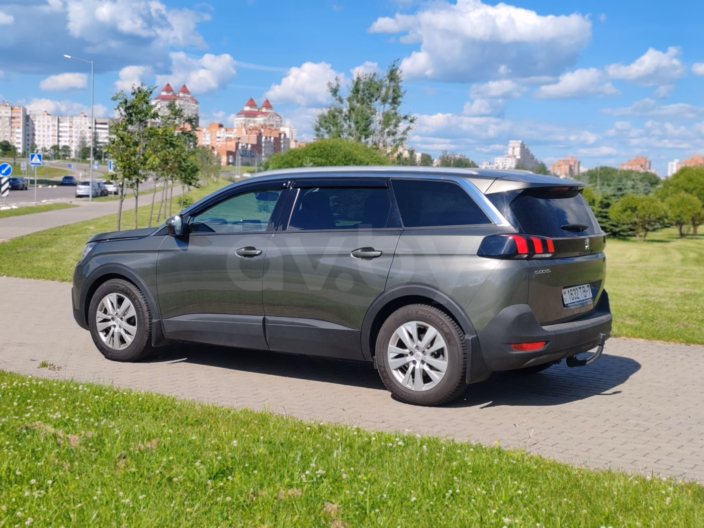 Peugeot 5008 фото 4