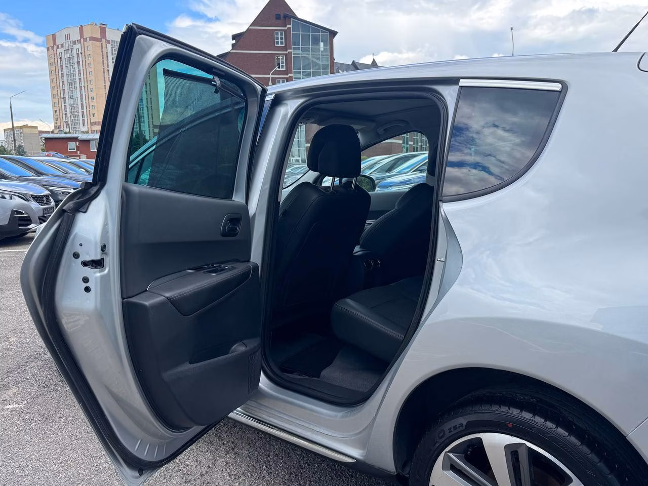 Peugeot 3008 фото 10