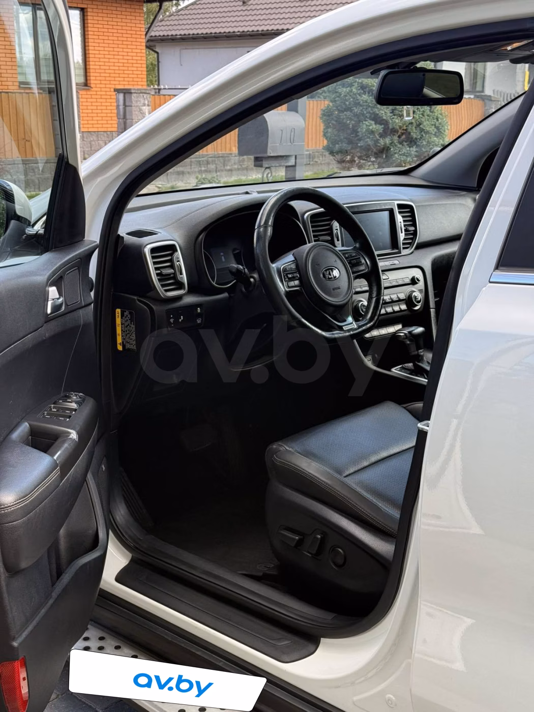 Kia Sportage фото 8