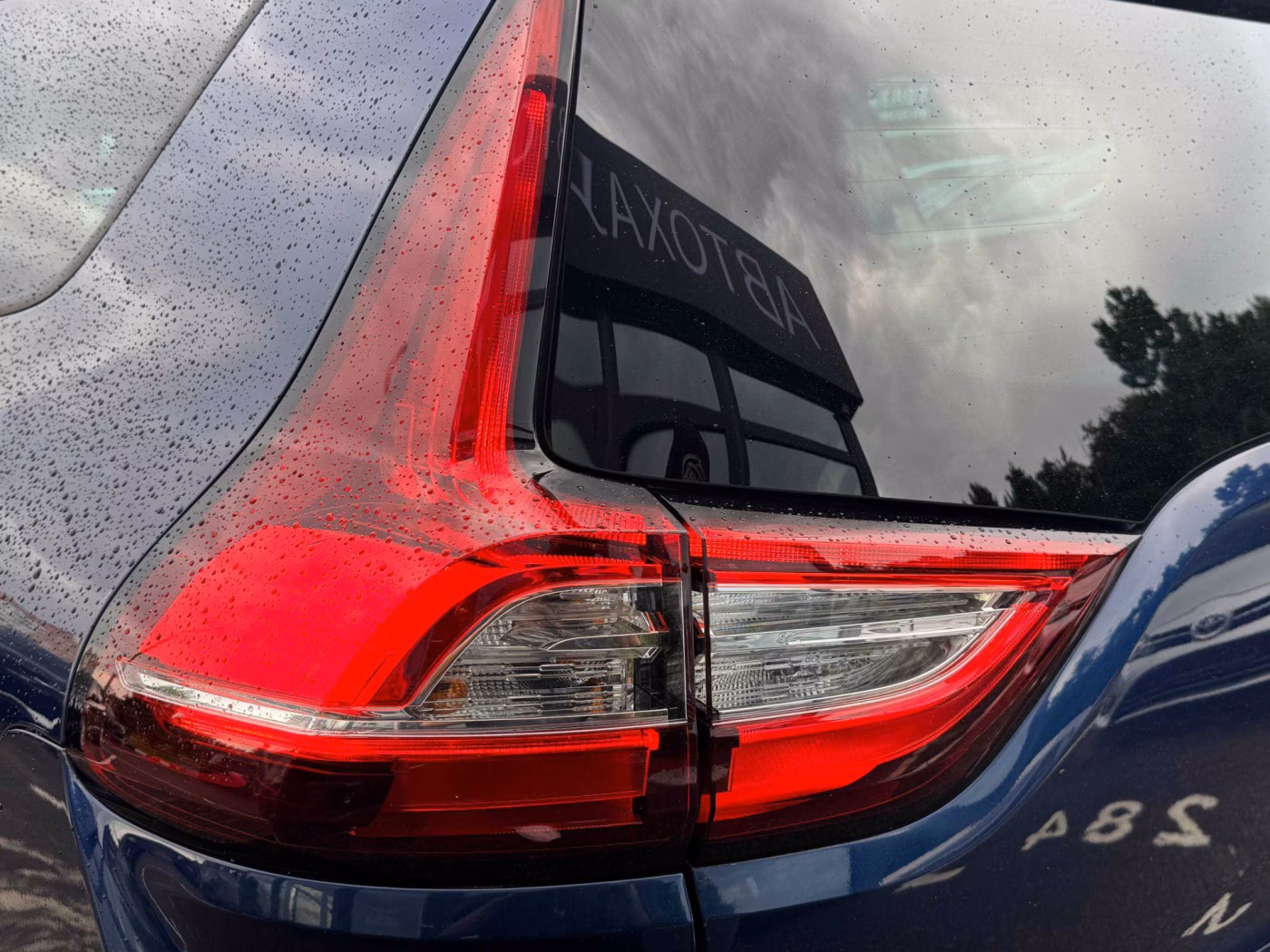 Renault Grand Scenic фото 13