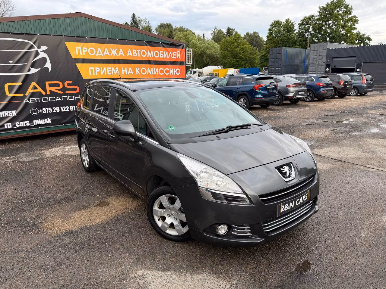 Peugeot 5008 фото 3