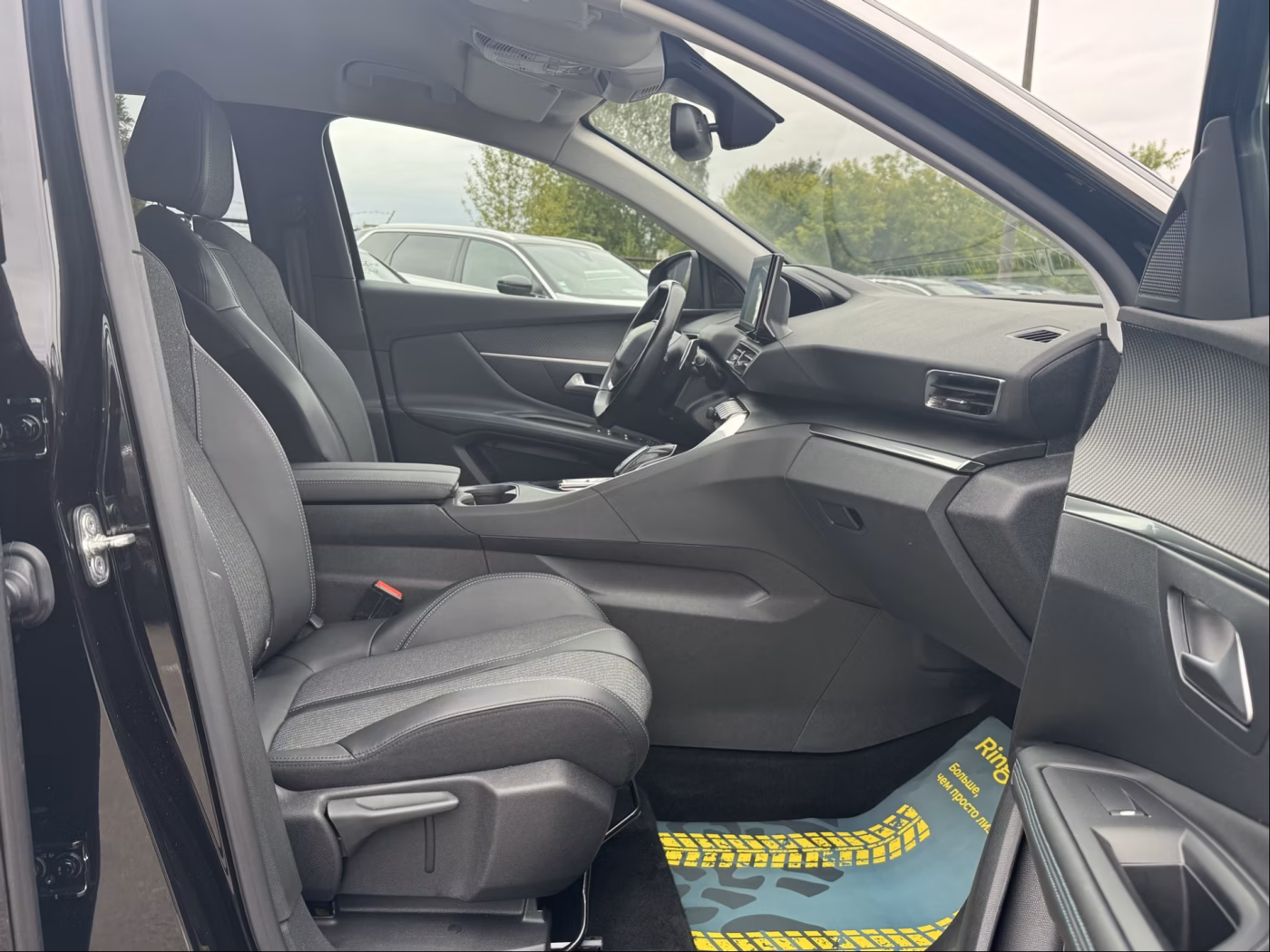 Peugeot 3008 фото 18